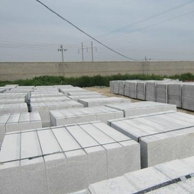 G383 Grey Granite Kerhstone