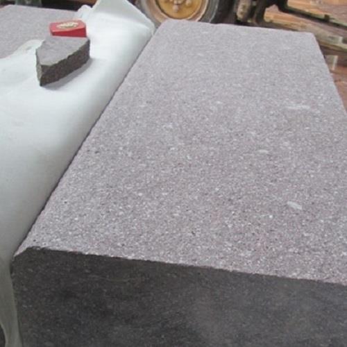 G666 Ocean Red Granite Kerbstone